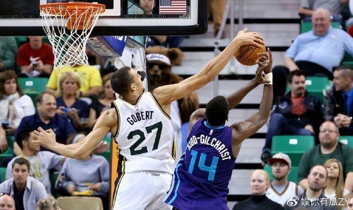 开云网页版中国官网-NBA自1946年成立以来臂展最长的十名球星,张伯伦第九、周琦第十