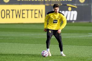 迪马：帕尔马给雷纳开了3+1合同，含2500万欧违约金条款