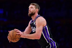 开云登录入口-小萨:我们要拼满48分钟 这样才能赢得比赛