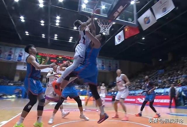 Kaiyun开云中国官网-杜锋：外援对球队体系重要性占比非常大 奎因首次打CBA需更多适应