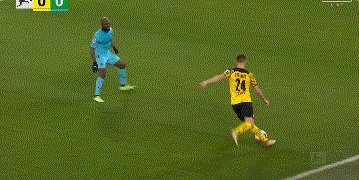 Kaiyun中国官网-【德甲】哈兰德双响破纪录 布兰特2助攻 多特3比0胜