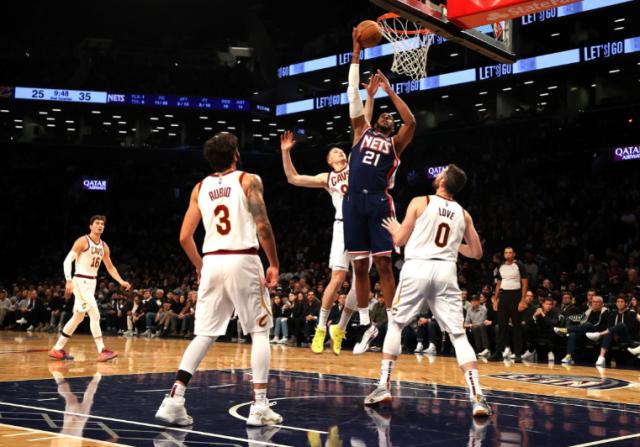 开云网页版中国官网-阿德救场篮网末节险些崩盘 KD哈登难觅休息机会