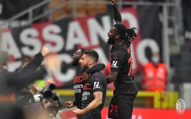 Kaiyun网页版-10轮不败6连胜！吉鲁破9号魔咒？魔鬼赛程考验米兰