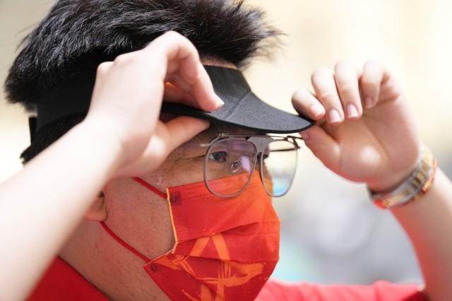 开云登录入口-【早报】拜仁：巴萨不还手就收着点！C罗：林皇竟叛国？