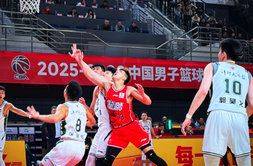 郭艾伦炸了！杨鸣要走了？早干嘛去了…