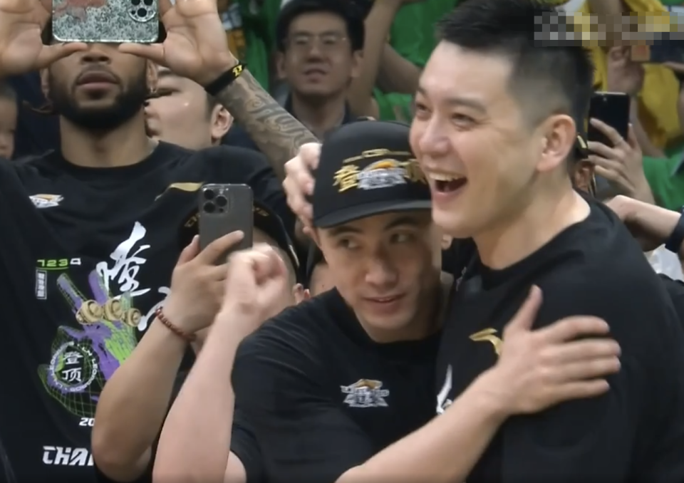 Kaiyun网页版-杨鸣下课，最大输家只有一个！这次恐怕辽篮谁来都留不住赵继伟了