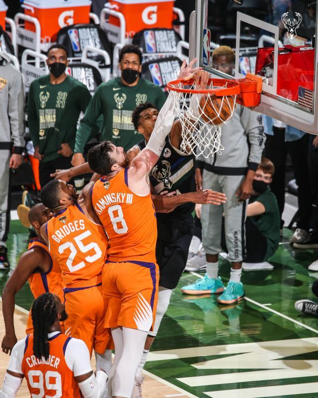 Kaiyun网页版-【观察】字母哥和雄鹿的一次反潮流逆袭