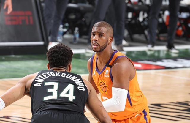 Kaiyun网页版-遗憾失利！36岁保罗已尽力 未来他还能回到这里吗？