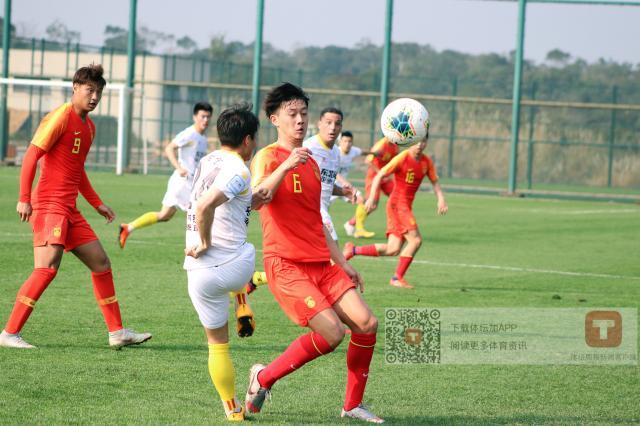 Kaiyun开云中国官网-U22国足1比3亚泰 主帅现场发火：不配穿国家队队服