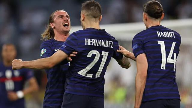 Kaiyun开云中国官网-梁宏业：法国队扛起反足球大旗