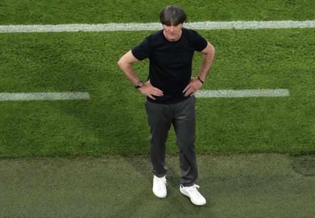 Kaiyun中国官网-德尚：不要责怪三名前锋 勒夫：防死姆巴佩不可能